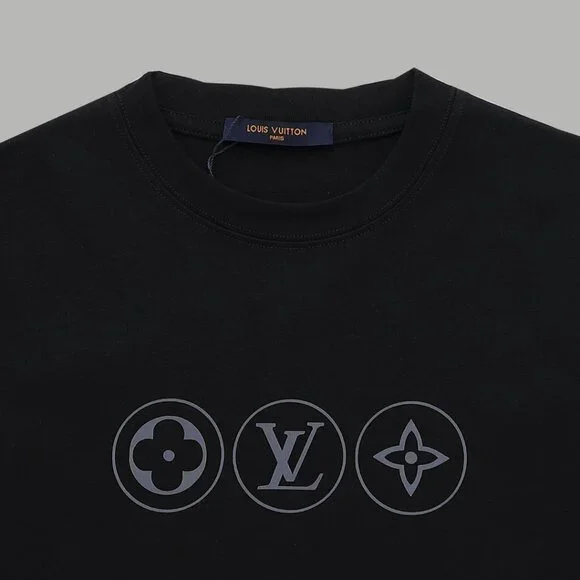 Louis Vuitton top - Picture 3 of 4